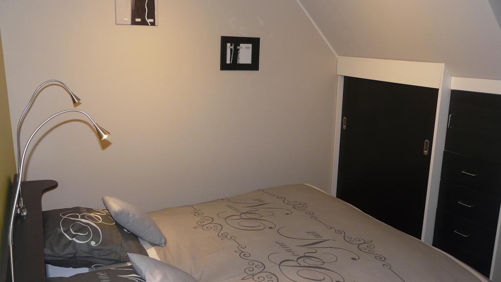 Holiday Home L'Aubepine トゥルネー エクステリア 写真