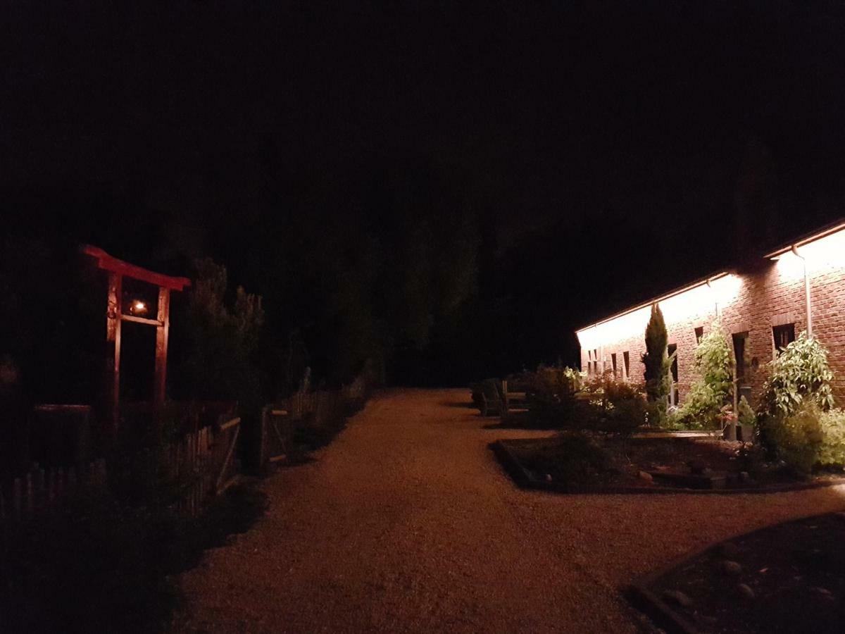 Holiday Home L'Aubepine トゥルネー エクステリア 写真